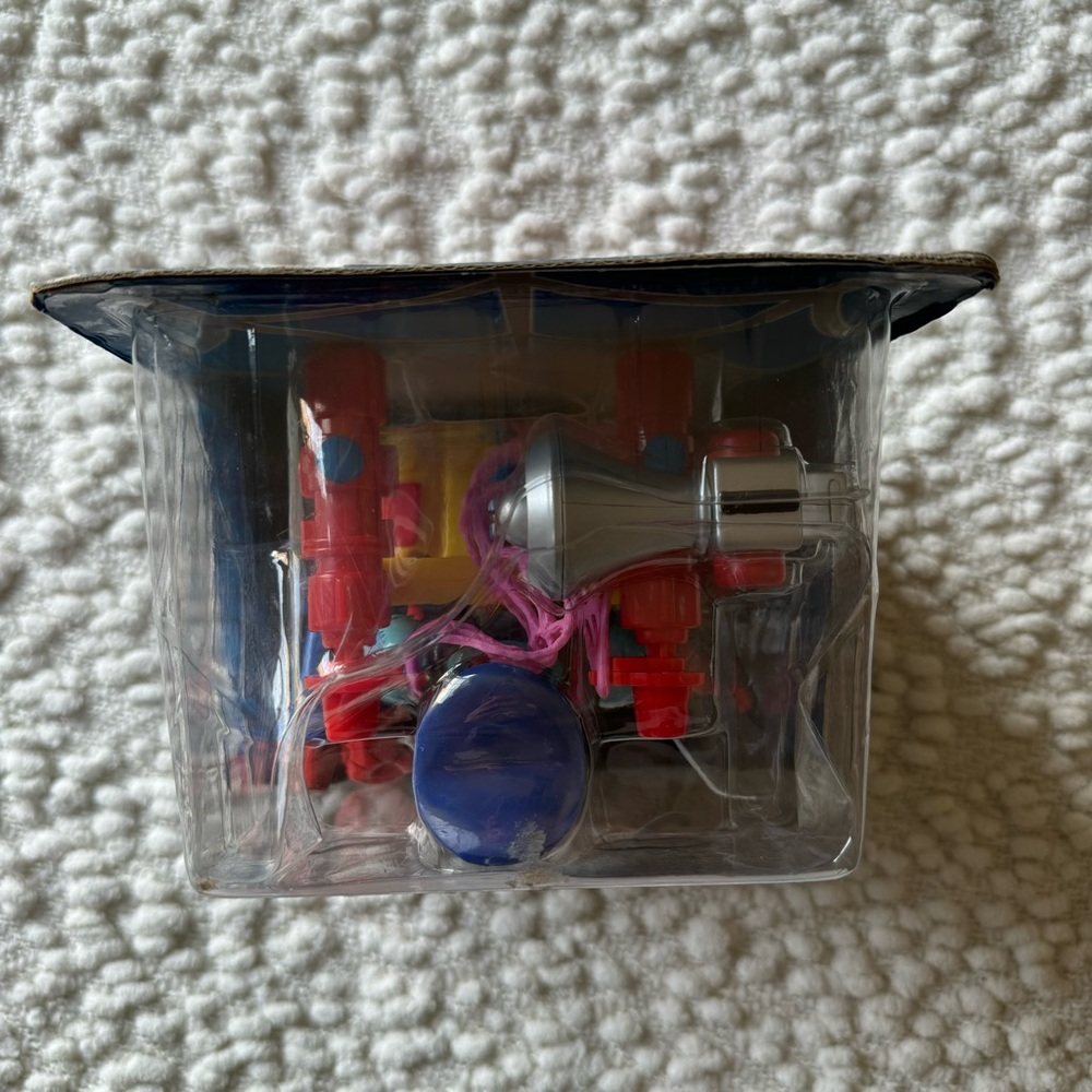 SpiderMan & Friends Police Officer Action Heroes with Web Net Projectile 2002 - Picture 6 of 7